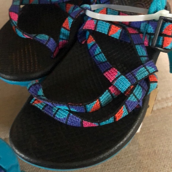 New Chacos- multiple sizes - Picture 3 of 4